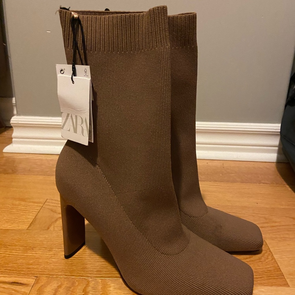 Zara booties never been worn